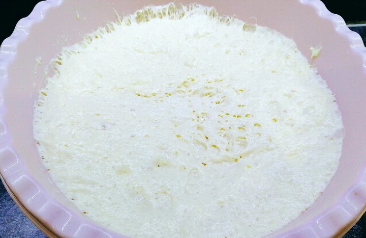 Коли набридають пиріжки, я печу пироги на універсальному тісті