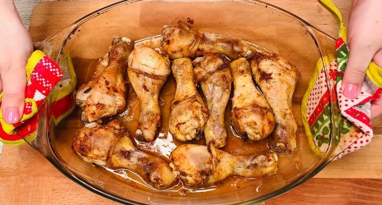 Приготувала курячі ніжки новим способом: смачніше, чим просто смажені або запечені