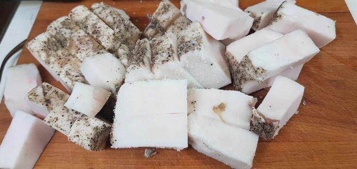 Чудовий рецепт смачного і красивого сала