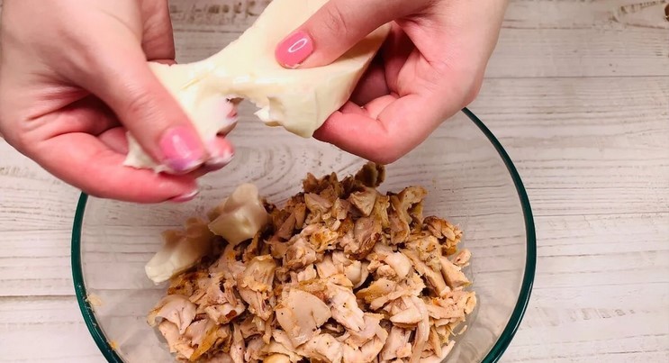 Приготувала курячі ніжки новим способом: смачніше, чим просто смажені або запечені