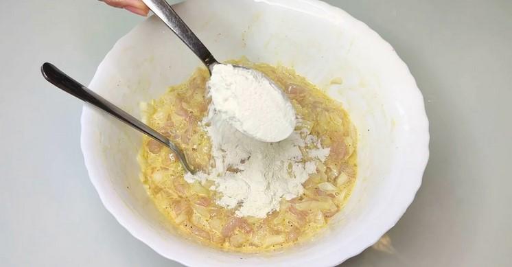 Беру 2 курячі філе і готую велику гору котлет без м'ясорубки. Ділюсь своєю "хитрістю"