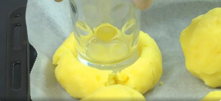 Дачна картопля та трохи м'яса. Так мало хто готує, а дарма