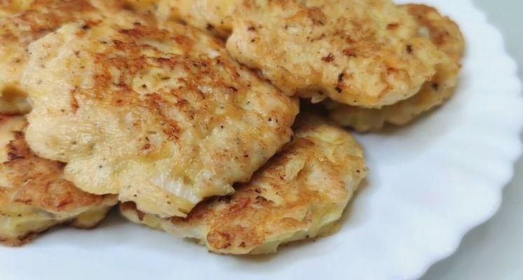 Беру 2 курячі філе і готую велику гору котлет без м'ясорубки. Ділюсь своєю "хитрістю"