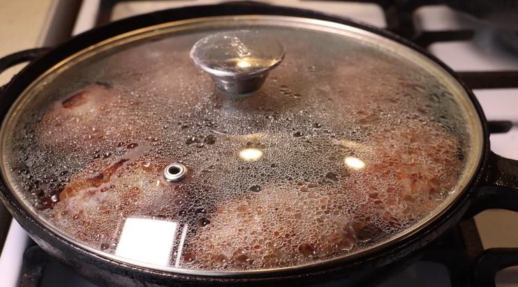 Виявляється, сода не тільки випічку піднімає, але й котлети робить соковитішими, ніжнішими і смачнішими