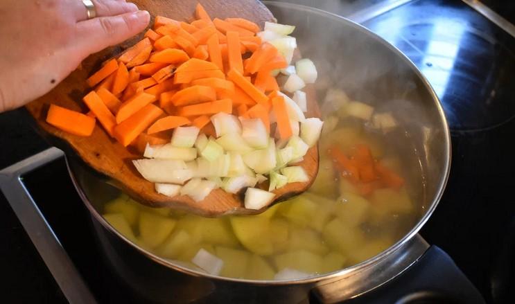 Коли зовсім немає часу готую просту страву, смачно і дуже швидко