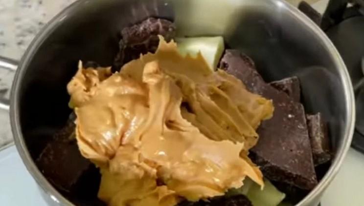 Цукерки в магазині більше не купую: готую їх удома