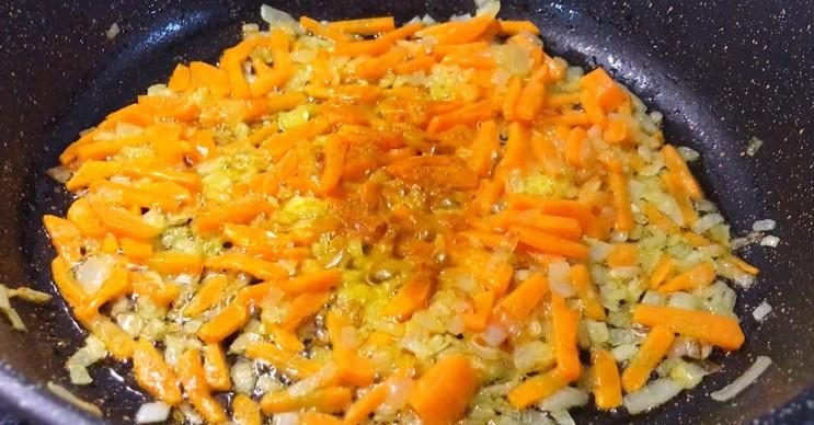 Суп гороховий. Спробуйте приготувати, впевнена, що вам сподобається