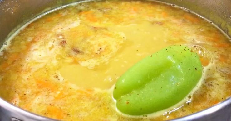 Суп гороховий. Спробуйте приготувати, впевнена, що вам сподобається