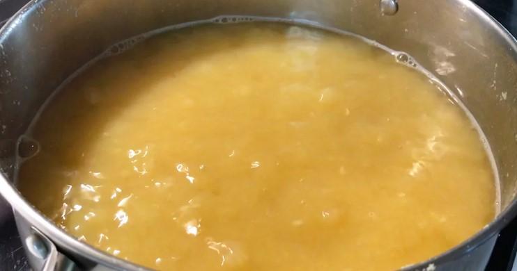 Суп гороховий. Спробуйте приготувати, впевнена, що вам сподобається