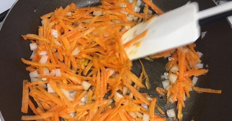 Найсмачніший зимовий суп! Український капусняк із пшоном