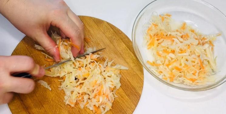 Найсмачніший зимовий суп! Український капусняк із пшоном