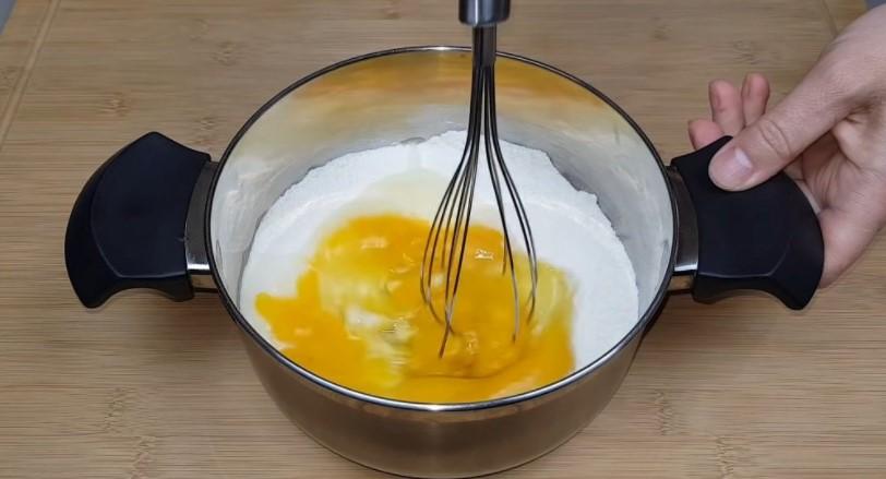 Простий рецепт найсмачнішого торта з печива: без духовки та міксера