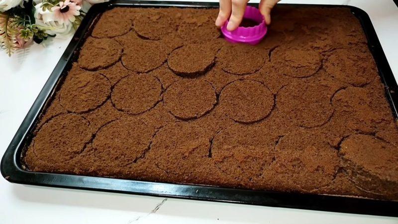 Діти та онуки забули, яке на смак магазинне тістечко. Готую їм бездоганні домашні тістечка