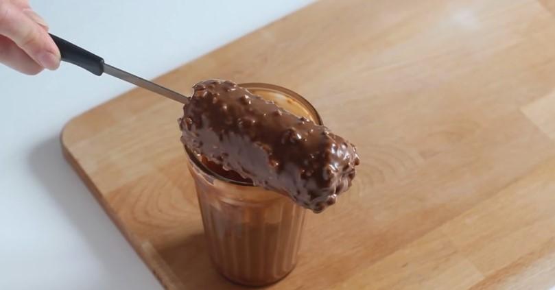 Домашні сирки в шоколадній глазурі: золотий рецепт