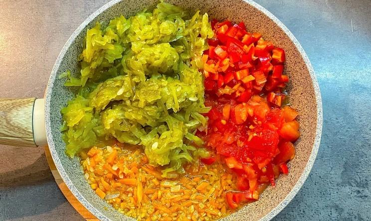 Мій розсольник завжди смачний, просто варю його із правильних огірків