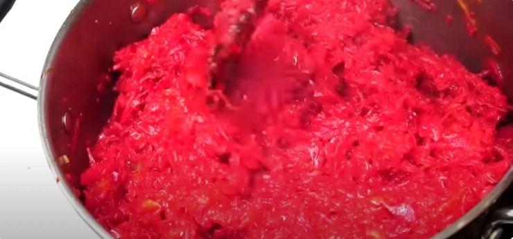 Показую як я готую борщ на зиму: нічого обсмажувати окремо не потрібно, зберігається у шафі