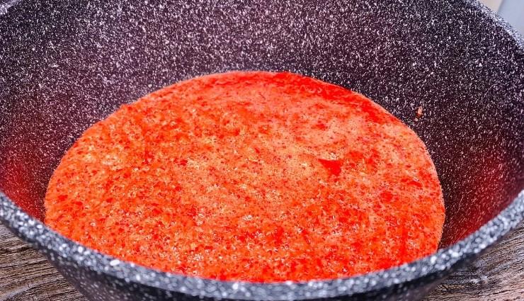 Такий соус у магазині не купиш: гостро-солодкий зігріваючий конфітюр із перцю