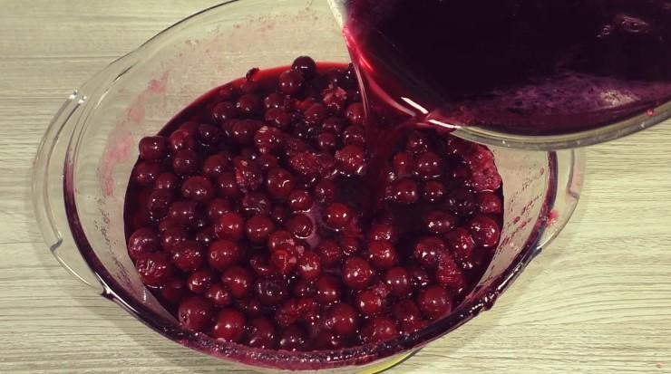 Рецепт вишневого варення (без варіння ягід) на зиму: як зберегти ягоду на весь рік