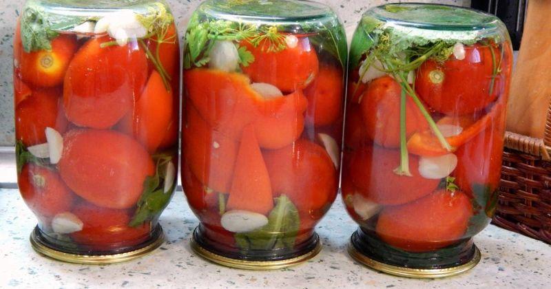 Закриваю на зиму помідори з оцтом. Класичний маринад на 1 літр води