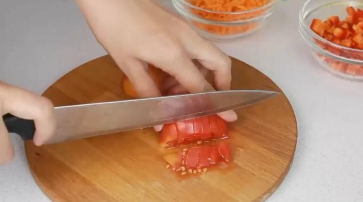 Суп, від якого мені складно відірватися, бо дуже смачний, а готувати його зовсім не складно