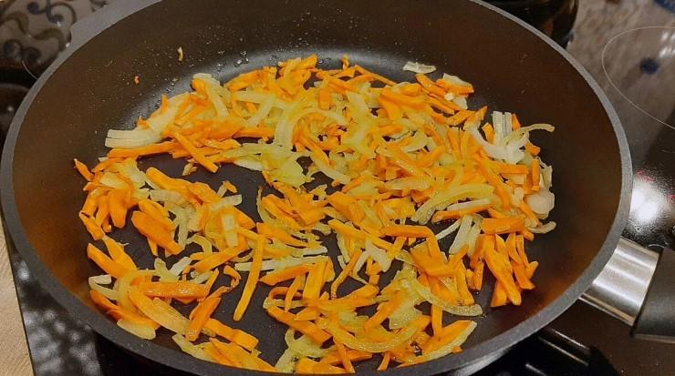 За 40 хвилин готую грибний суп з вермішеллю