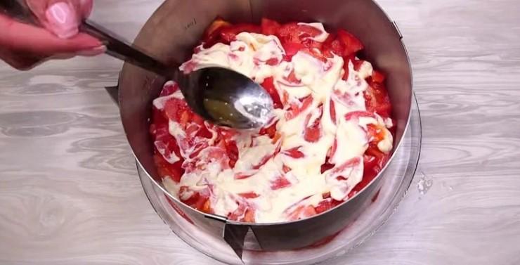 Салат Блондинка: минулого року на новорічному святковому столі був у центрі уваги