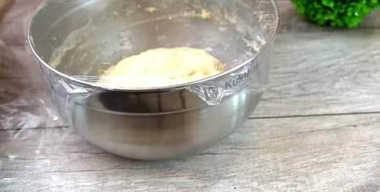 Улюблені пиріжки дітей: і на сніданок їдять, і до школи для перекусу беруть