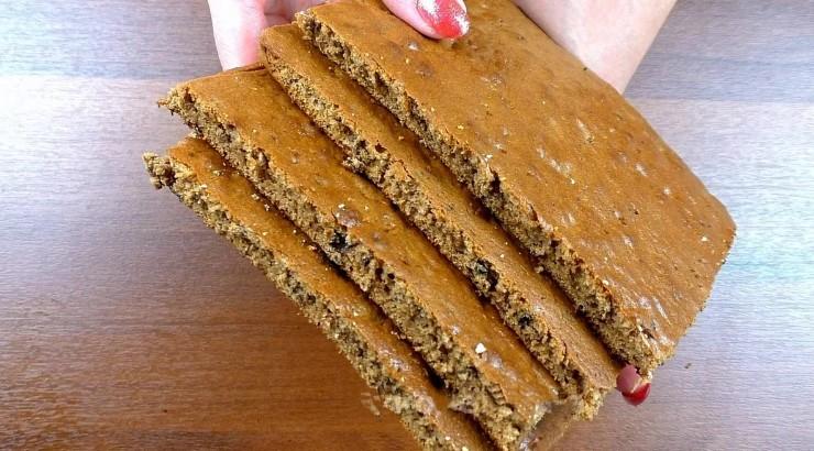 Простий домашній торт для сімейного чаювання