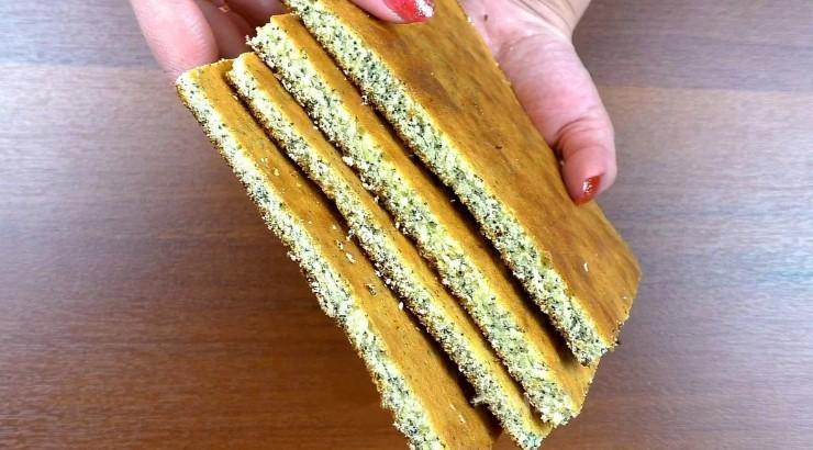 Простий домашній торт для сімейного чаювання