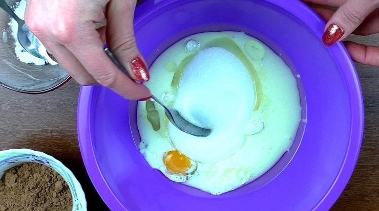 Торт "Шоколад на кип'ятку". Дуже смачний рецепт, а готувати легко та просто