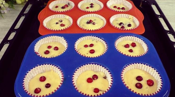 Домашні кекси з найпростіших продуктів, все змішую і в духовку