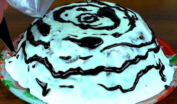 Торт без випічки "Панчо з бананом" за найпростішим рецептом