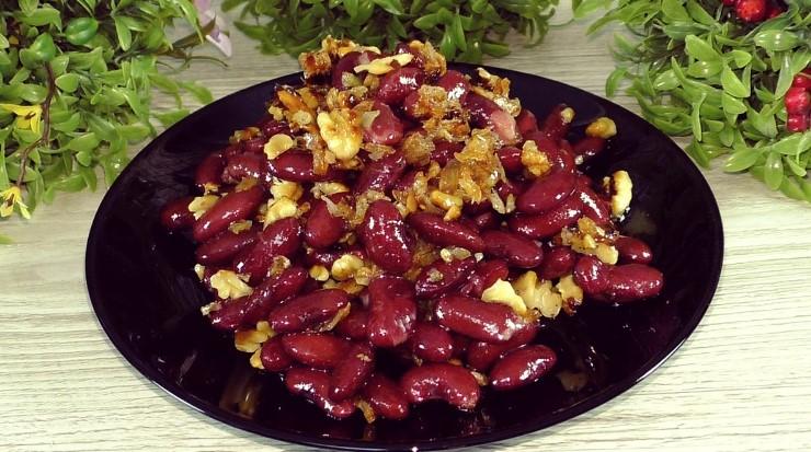 Салат із червоною квасолею без майонезу. Відмінний варіант для перекусу або повноцінної вечері