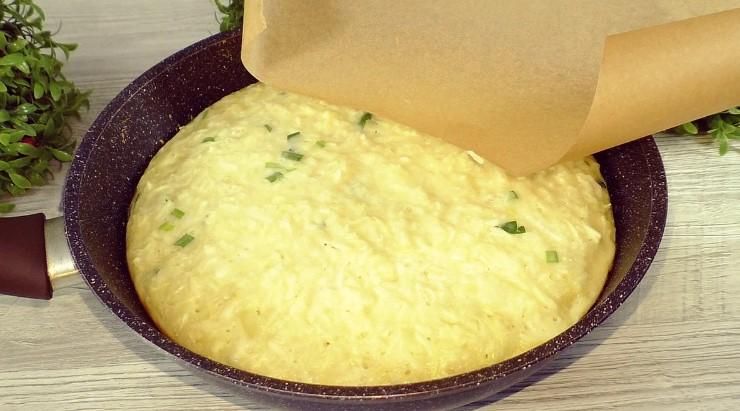 Капустяна запіканка на швидку руку без духовки, на сковороді