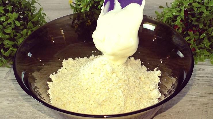 Сирна паска, на приготування потрібно всього кілька хвилин