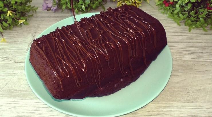 Шоколадна випічка до чаю. На приготування тіста витрачаю не більше 5 хвилин