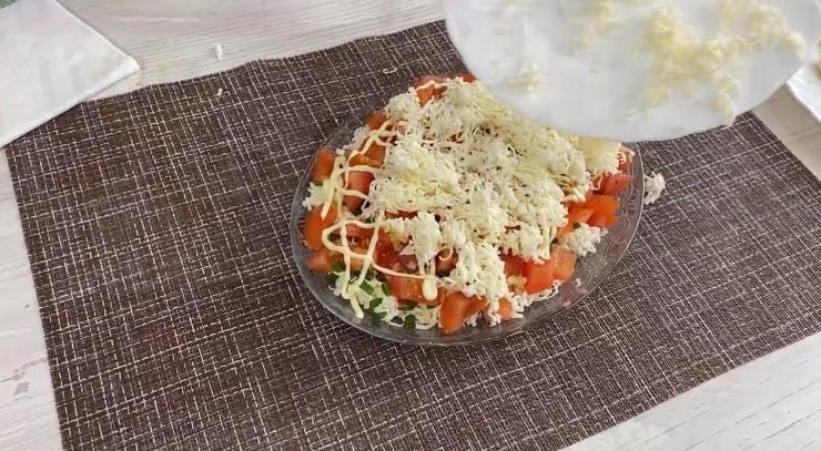 Салат "Бюджетний": із найпростіших продуктів