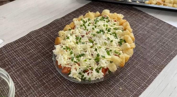 Салат "Бюджетний": із найпростіших продуктів