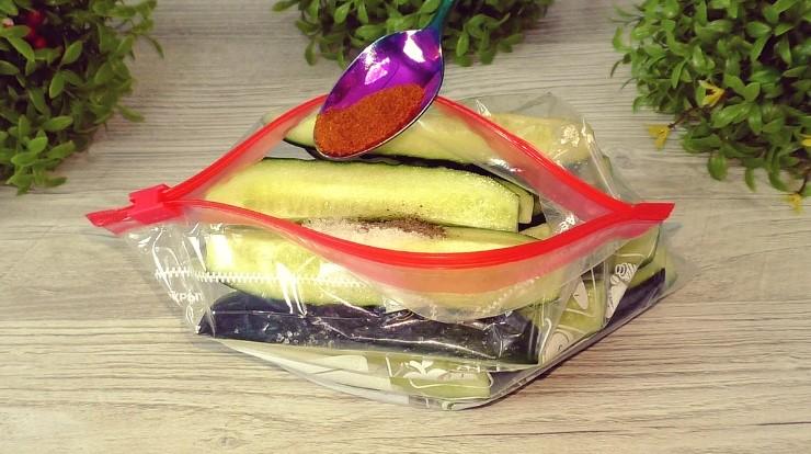 Як швидко та просто приготувати огірки малосольні у пакеті