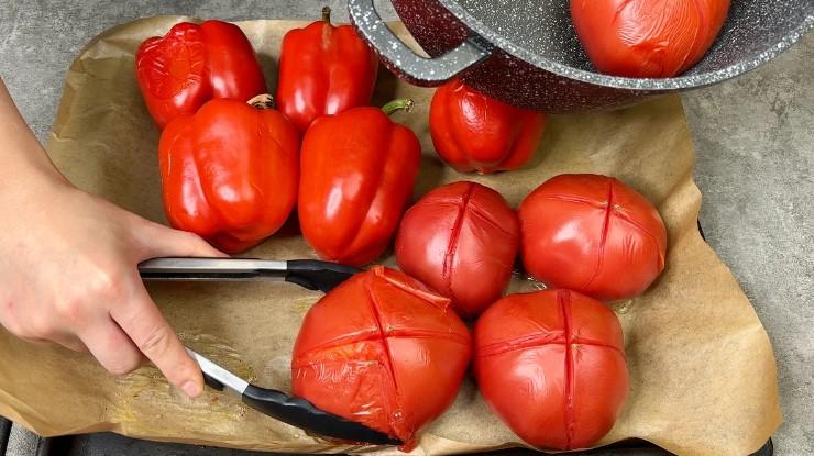 Приголомшливий шедевр із баклажанів: рецепт без сиру та майонезу