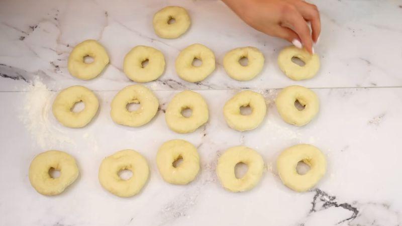 Пончики із секретом: зазвичай нам двох мисок мало