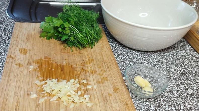 Салат із баклажанів, який дуже всі люблять