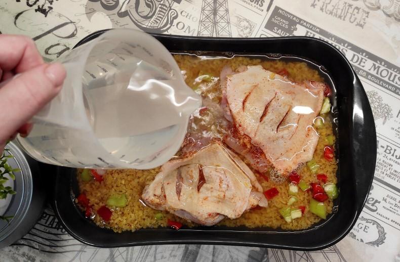 Булгур з куркою та овочами в духовці. Простий рецепт для смачної вечері