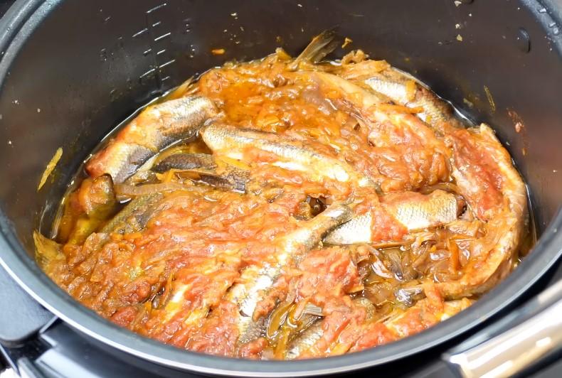 Така закуска змітається з першого столу. Готую замість консерви