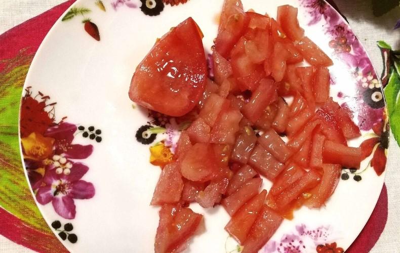 Салат "Мурашник", дуже смачний, та й готується нескладно