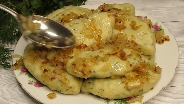 Одна з найсмачніших страв у світі "Цепеліни"