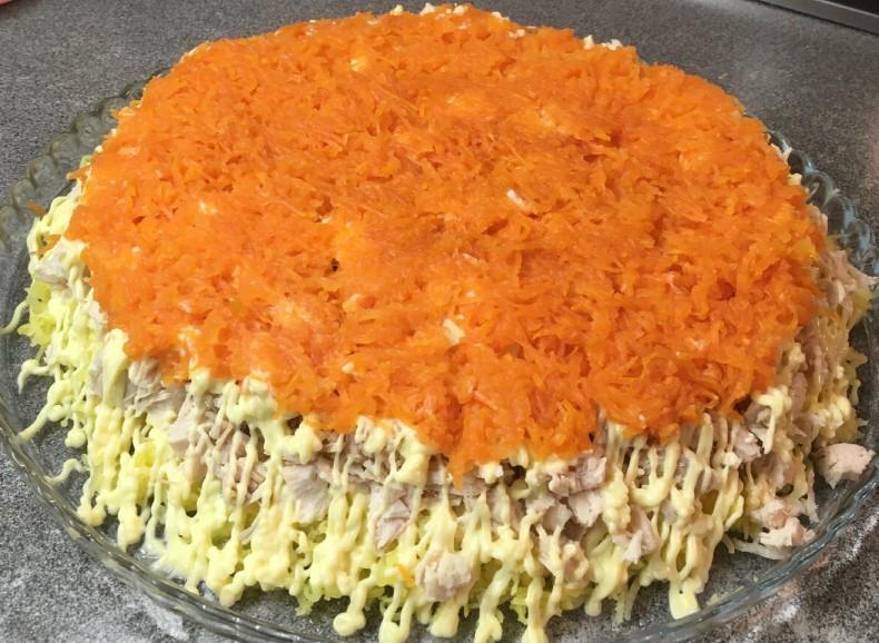 Цей салат повинен бути на кожному новорічному столі