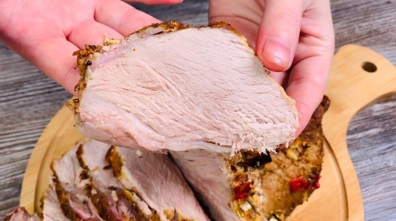 Ароматна та соковита домашня буженина на святковий стіл. Поділяюсь рецептом