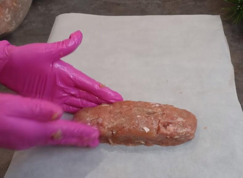 Ковбаса домашня "без клопоту": вигода очевидна, виходить смачніша за магазинну