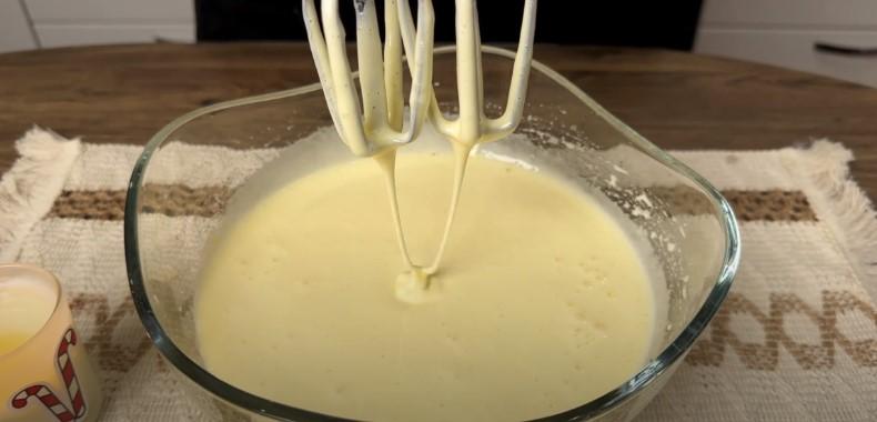 Молочний пиріг з мінімальним набором інгредієнтів